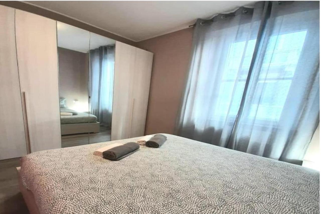 Appartamento In Centro A Milano Con A/C & Wi-Fi ภายนอก รูปภาพ