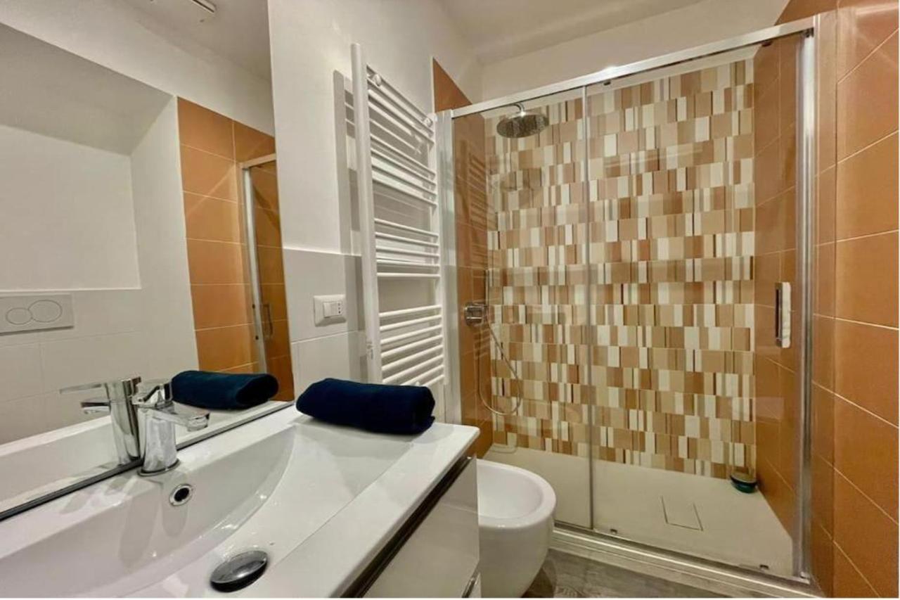 Appartamento In Centro A Milano Con A/C & Wi-Fi ภายนอก รูปภาพ